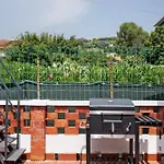 Casa Leah