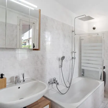 Appartement Casa Leah *