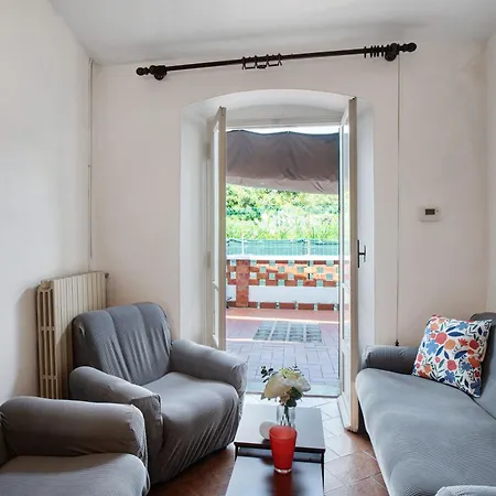 Casa Leah Imperia
