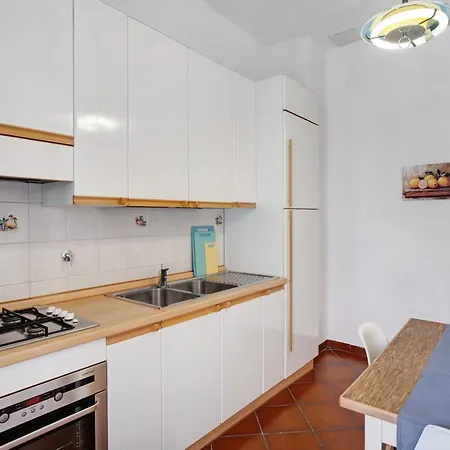 Casa Leah