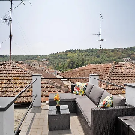 Apartment Casa Leah Imperia